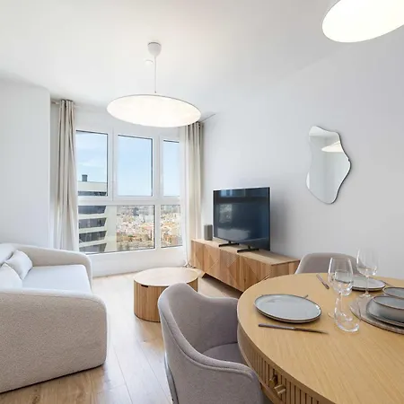 Appartement High-rise With Views